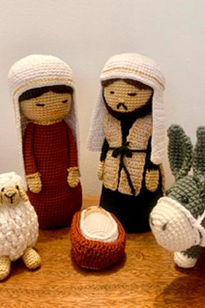 muñecos tejidos a mano, amigorumis, amigorumis de animales, amigorumis de fantasía, muñecos personalizados