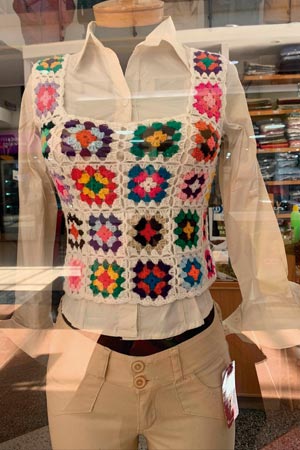 Prendas hechas a mano, Ropa artesanal, Prendas tejidas a mano, Prendas exclusivas